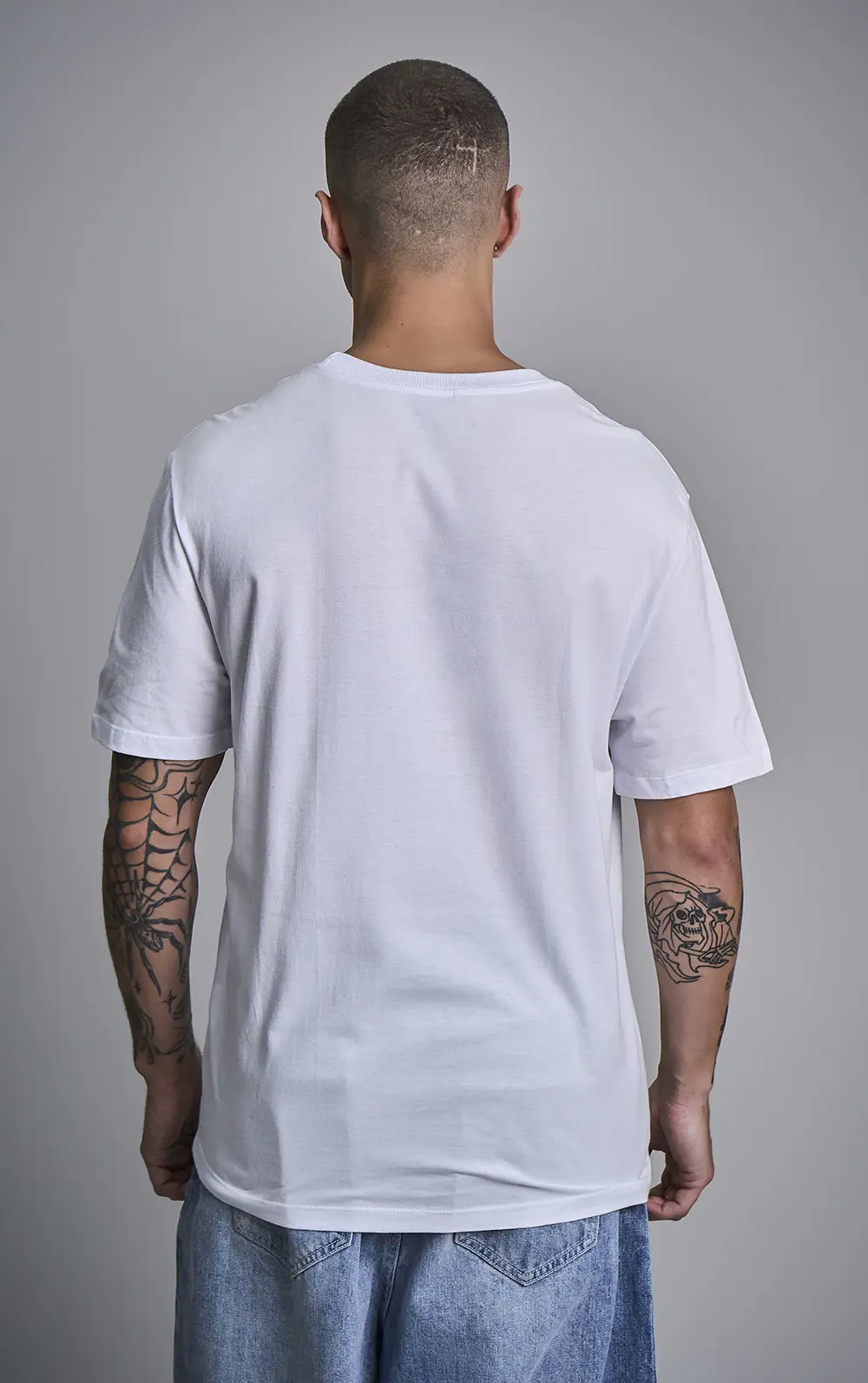T-SHIRT CAVALERA INDIE ASSINATURA CV 95