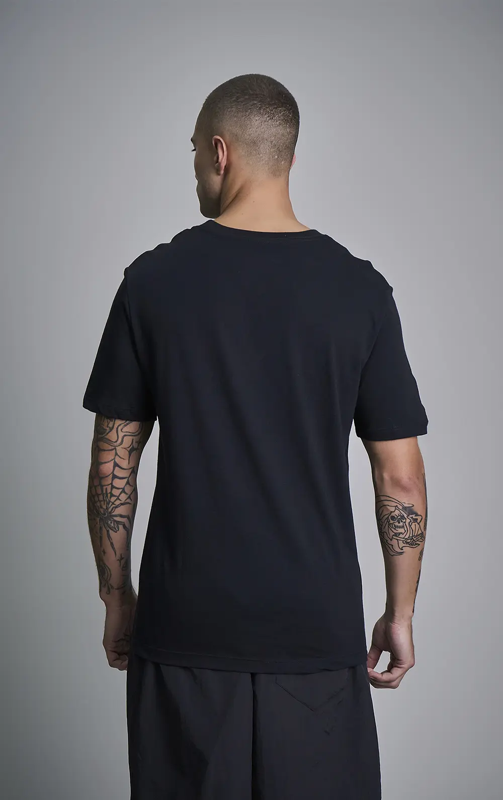 T-SHIRT CAVALERA INDIE CAVA LOGO HALF