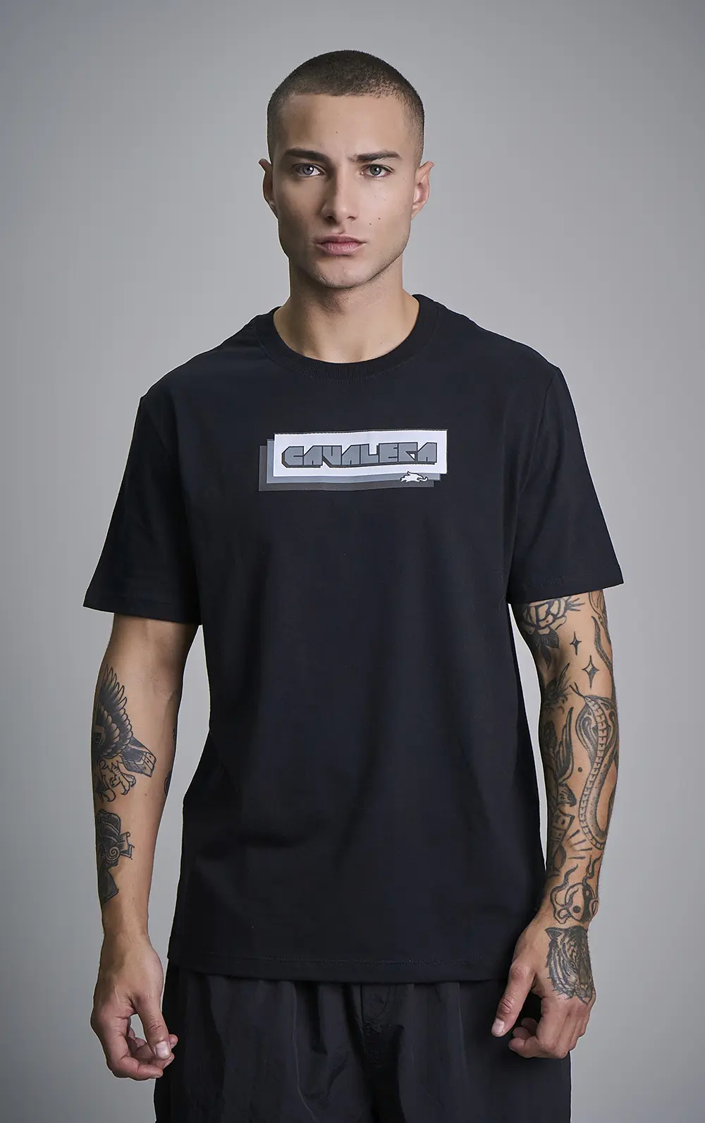 T-SHIRT CAVALERA INDIE GAMER FONT