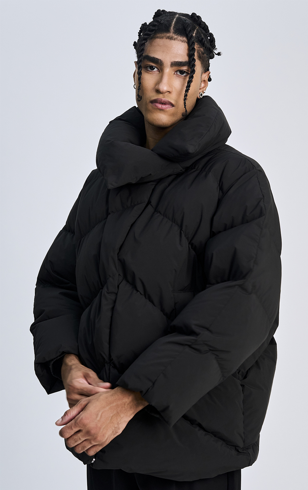 JAQUETA PUFFER COM GOLA ALTA