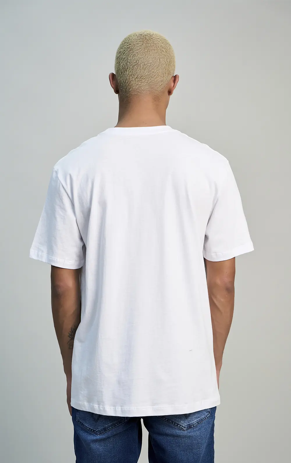 T-SHIRT CAVALERA COMFORT CÓDIGO DE BARRA