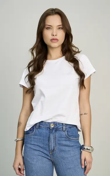 CAMISETA CAVALERA SLIM CURSIVE