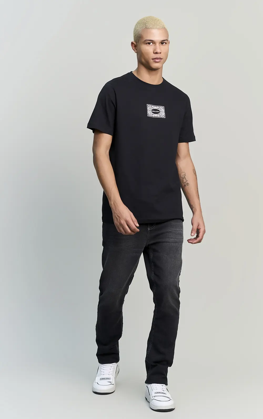 T-SHIRT CAVALERA INDIE ARABESCOS
