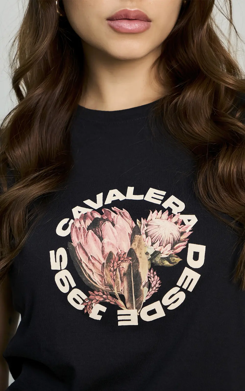CAMISETA CAVALERA SLIM FLOWERS
