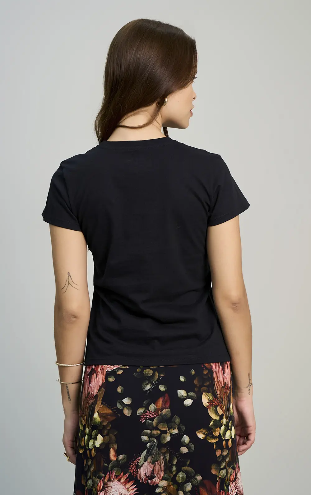CAMISETA CAVALERA SLIM FLOWERS