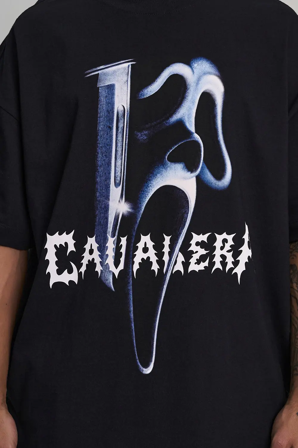 T-SHIRT CAVALERA OVERSIZED PÂNICO
