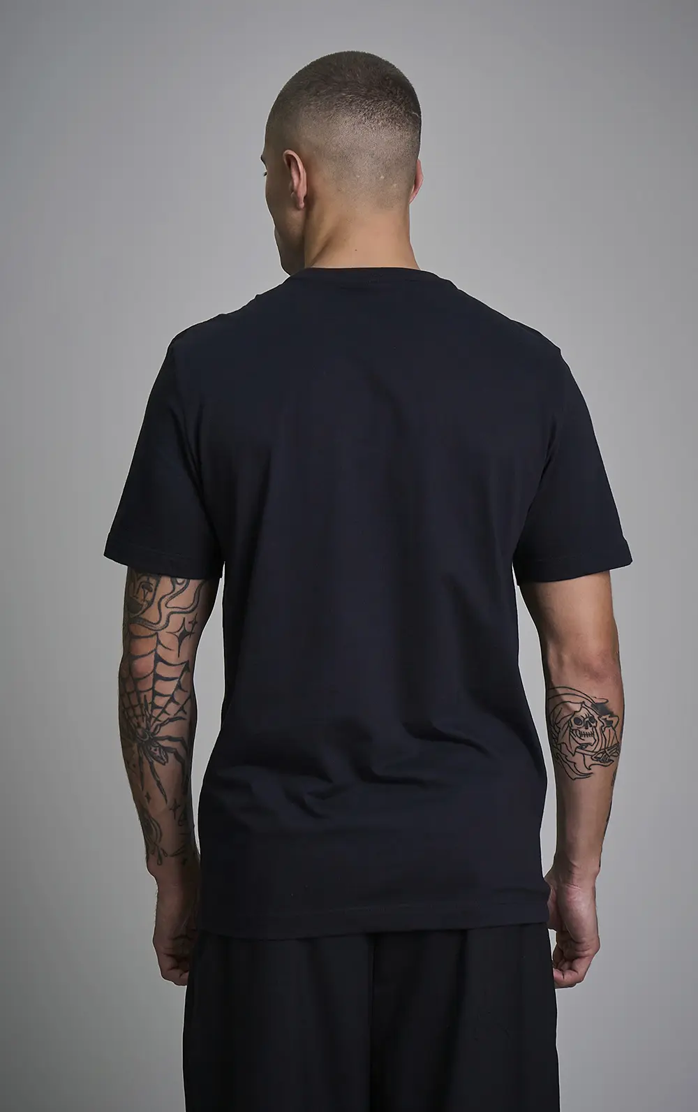 T-SHIRT CAVALERA INDIE TRIO E ÁGUIA