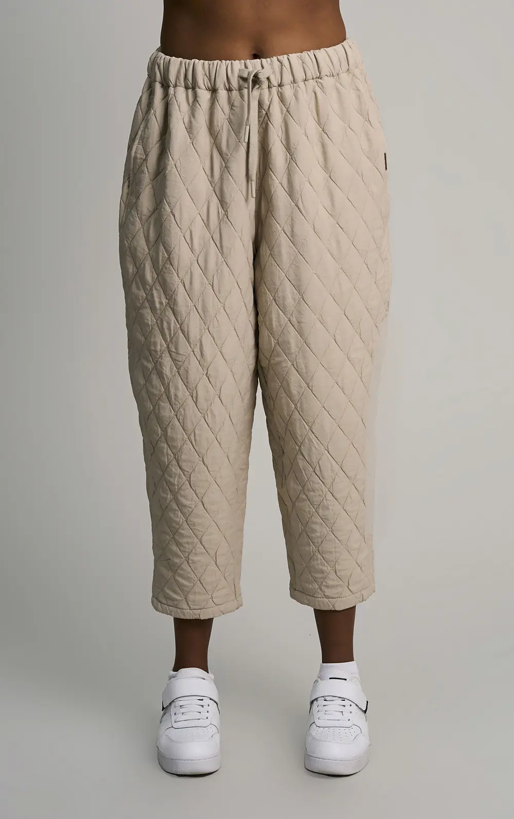 CALÇA EM MATELASSÊ CARROT