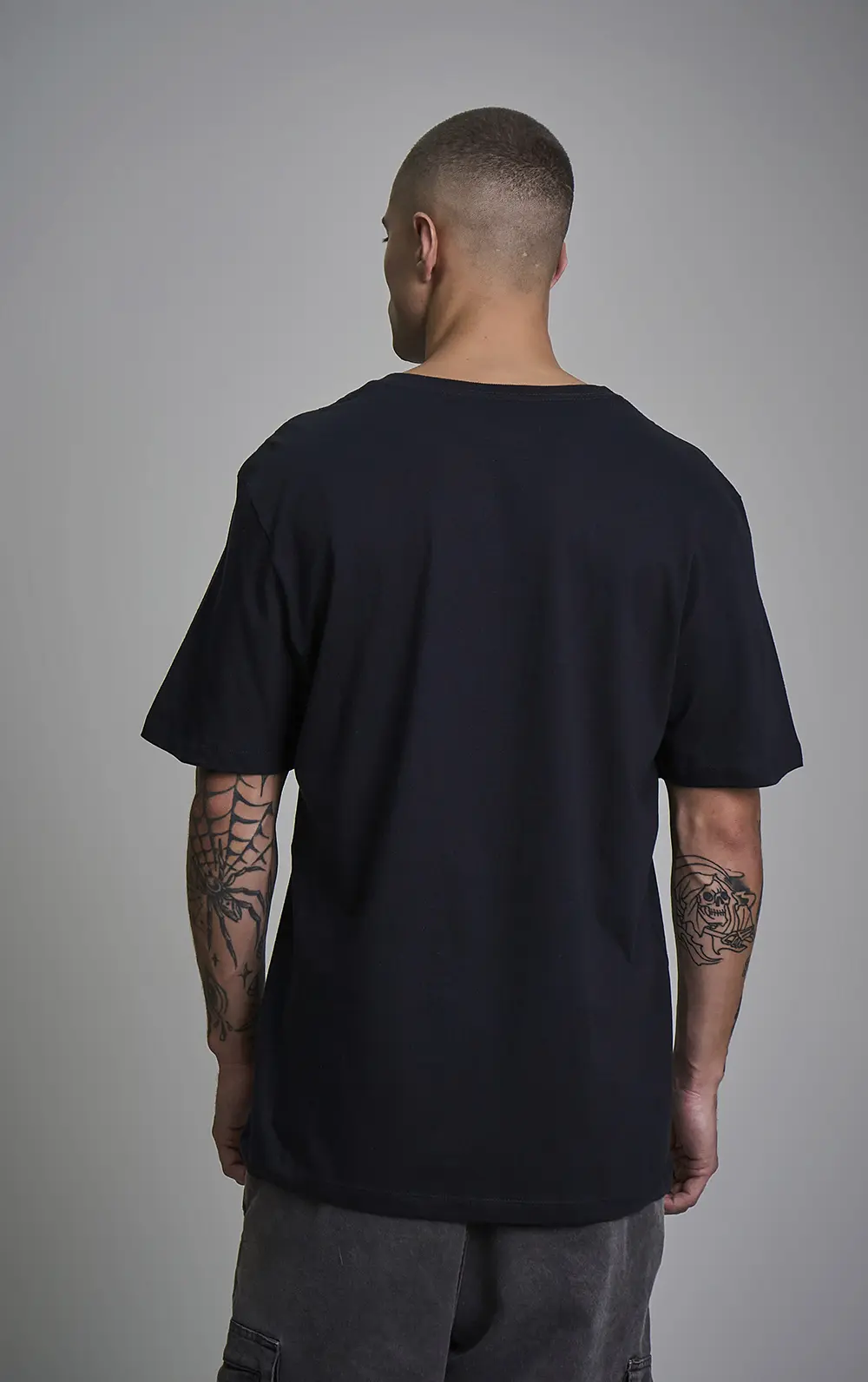 T-SHIRT CAVALERA INDIE UNITED SKULLS