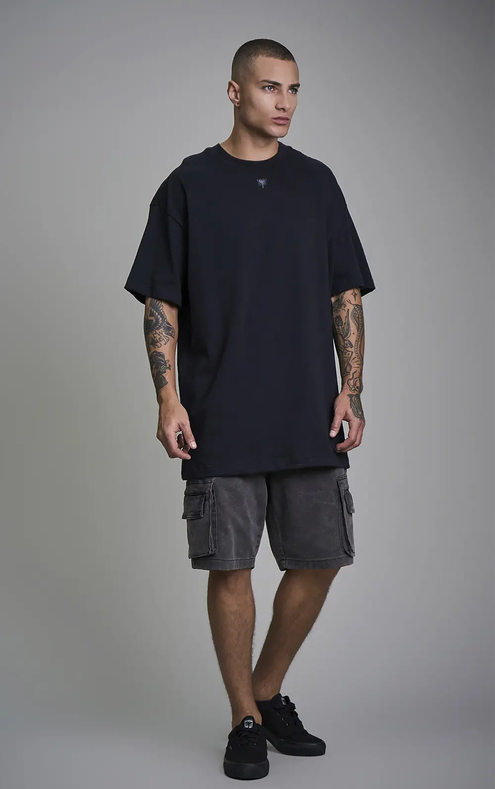T-SHIRT CAVALERA OVERSIZED ÁGUIA BORDADA
