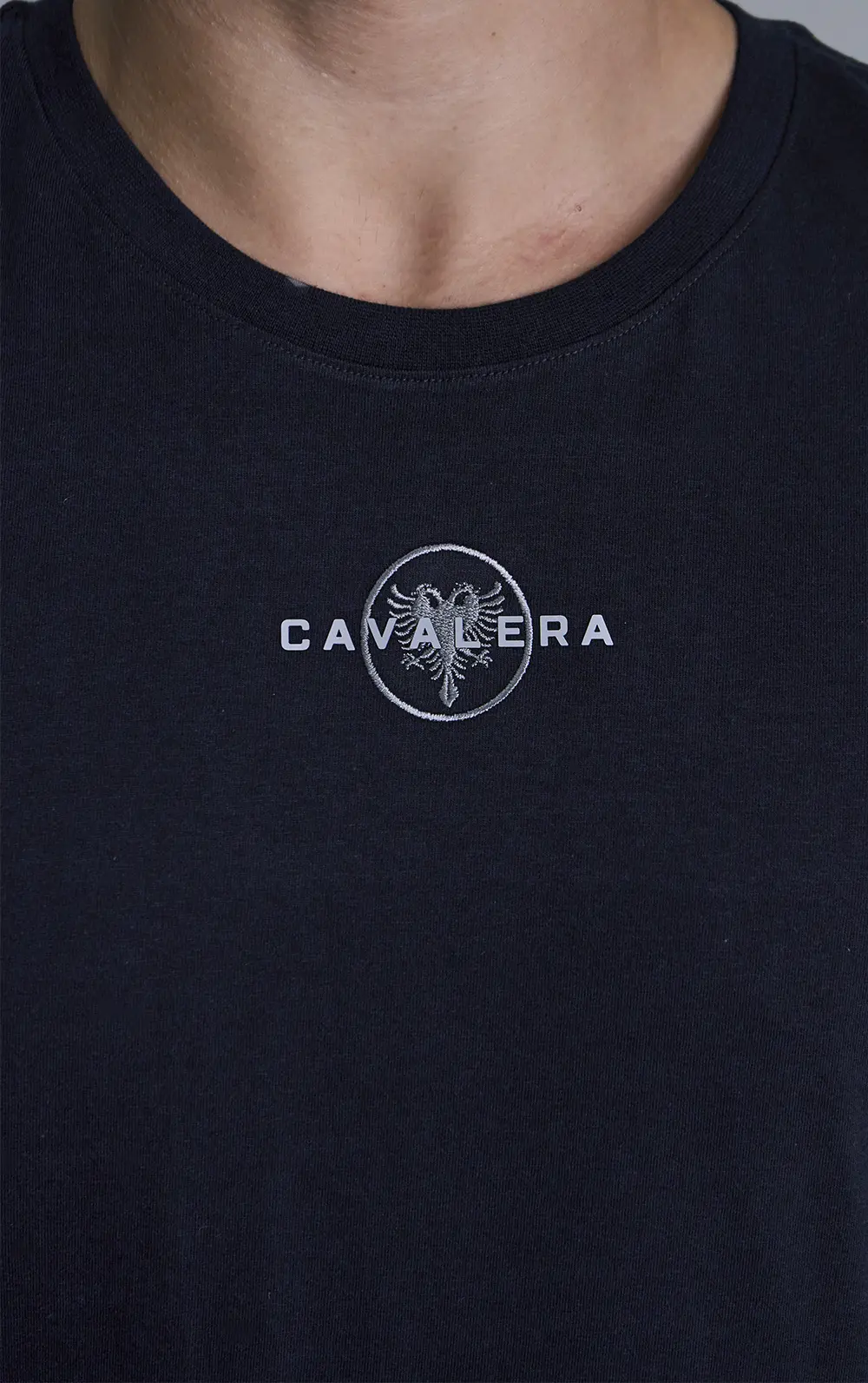 T-SHIRT CAVALERA INDIE BORDADO E RELEVO
