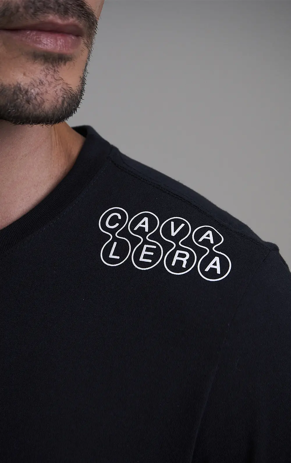 T-SHIRT CAVALERA COMFORT BASIC OMBROS CI