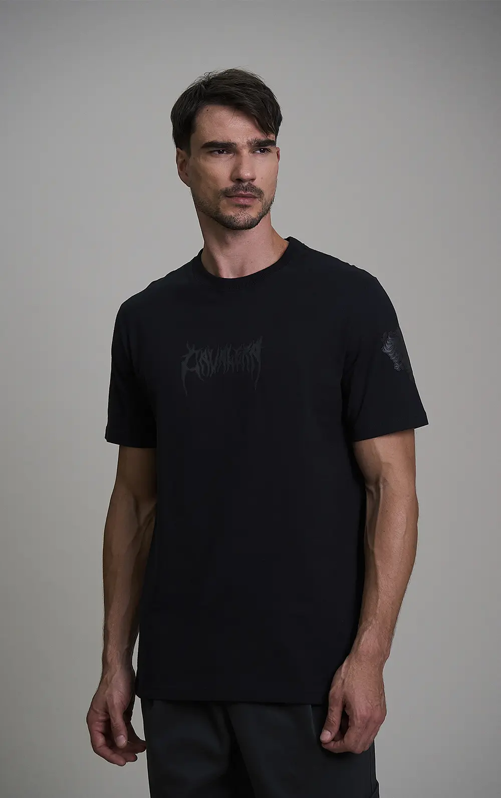 T-SHIRT CAVALERA COMFORT DARK COLLEGE
