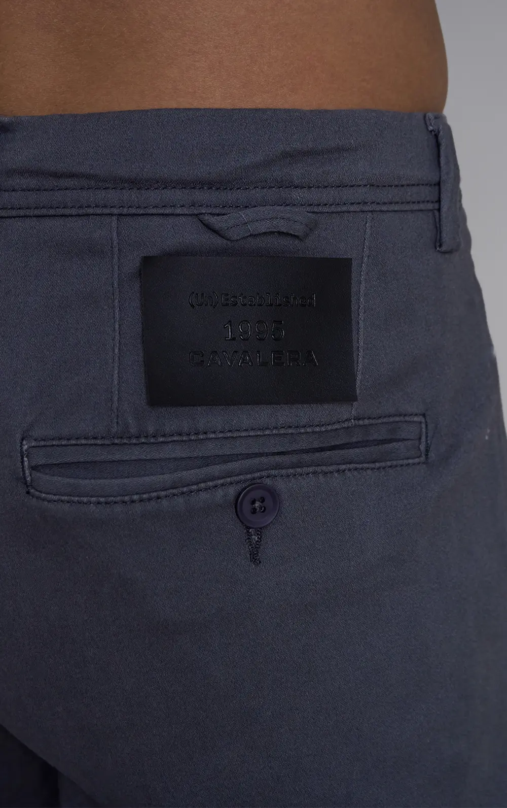 CALÇA SARJA CAVALERA BOLSO FACA