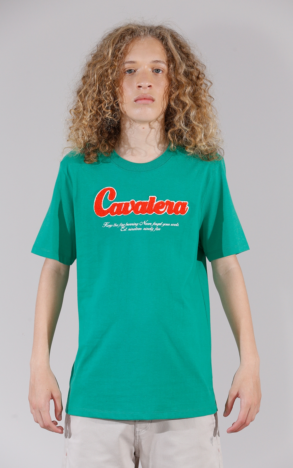 Camiseta Cavalera Indie Logo Branca 